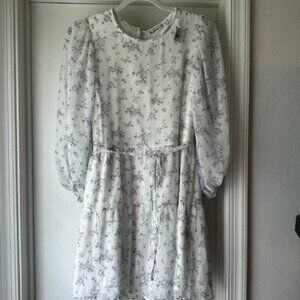 Abercrombie & Fitch Tiered Chiffon Dress | Blue and White - SP
